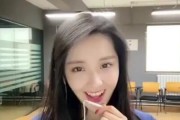 娱乐吃瓜姐王艺瑾是谁扮演的,娱乐吃瓜界的神秘面孔